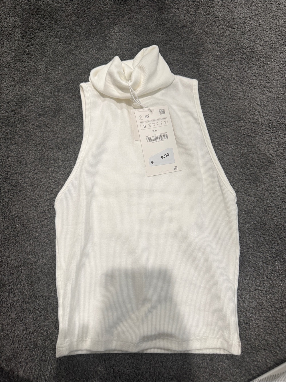 Zara White Sleeveless Turtleneck Tank